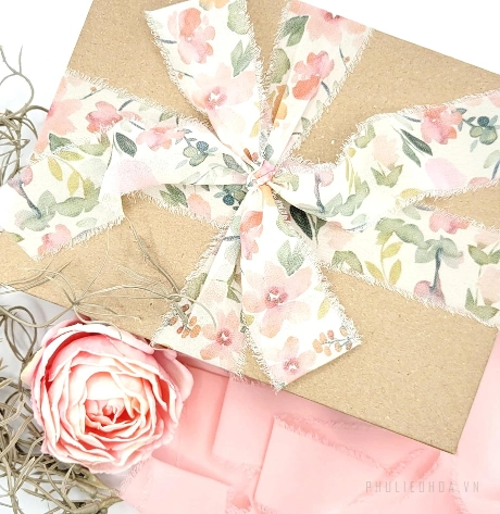 Cuộn ruy băng vải voan Chiffon xé tua viền họa tiết hoa lá 4cm x 5yard ảnh 9