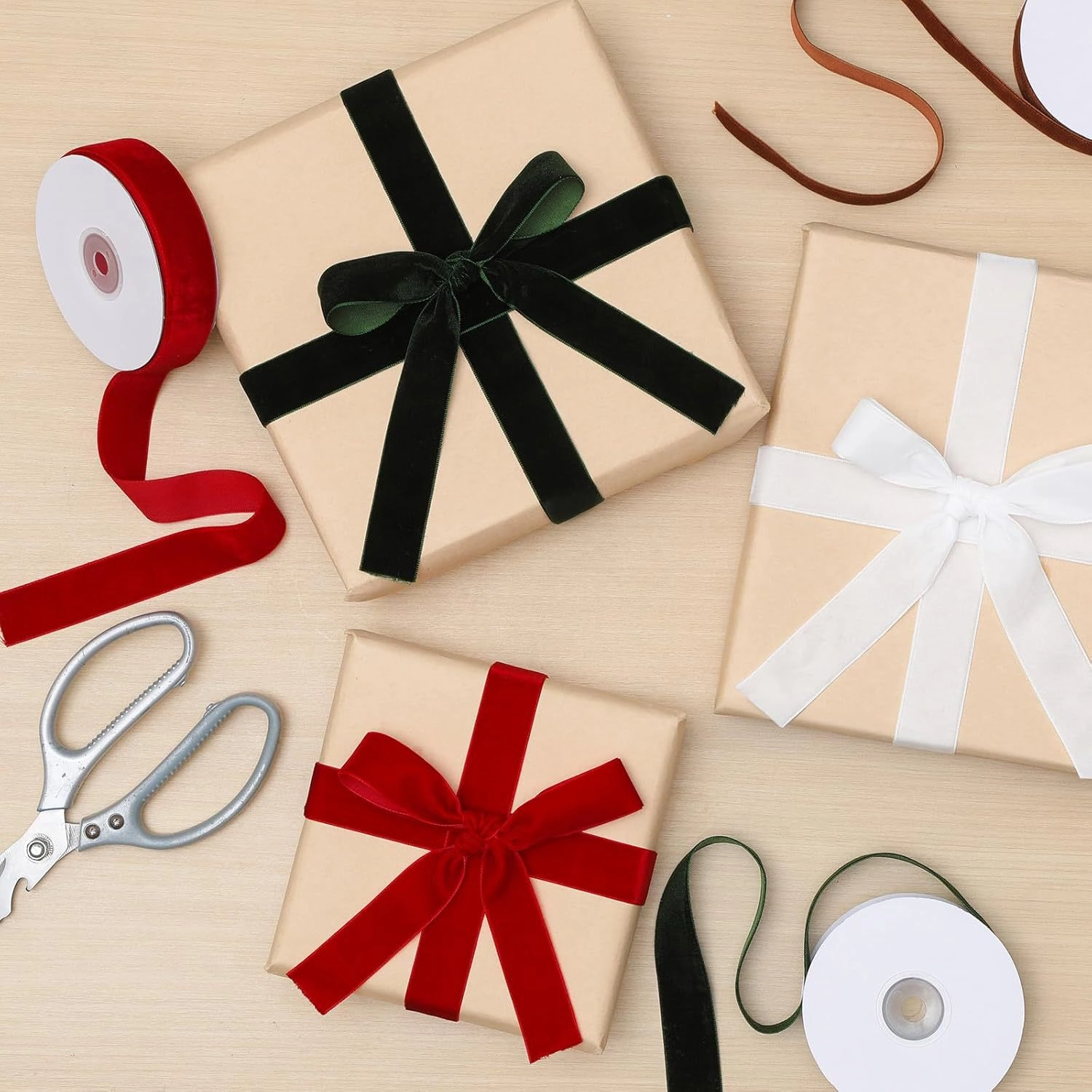 Ruy băng nhung đỏ mịn một mặt nhiều bản cuộn 5yard  ảnh 5