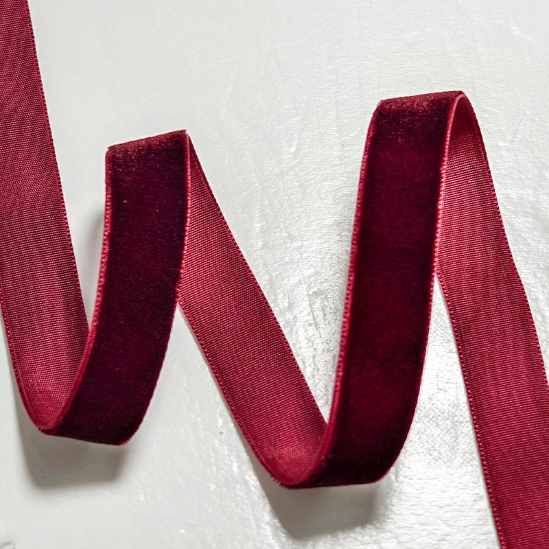 Ruy băng nhung đỏ mịn một mặt nhiều bản cuộn 5yard  ảnh 10