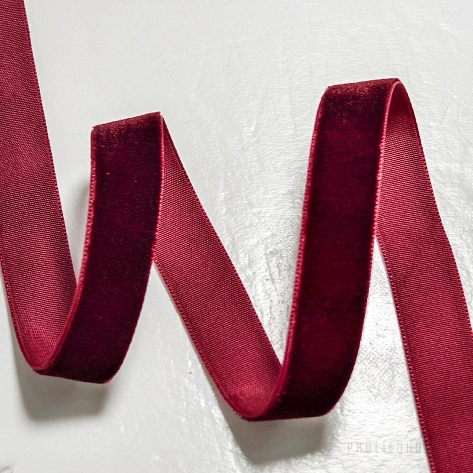 Ruy băng nhung đỏ mịn một mặt nhiều bản cuộn 5yard  ảnh 10