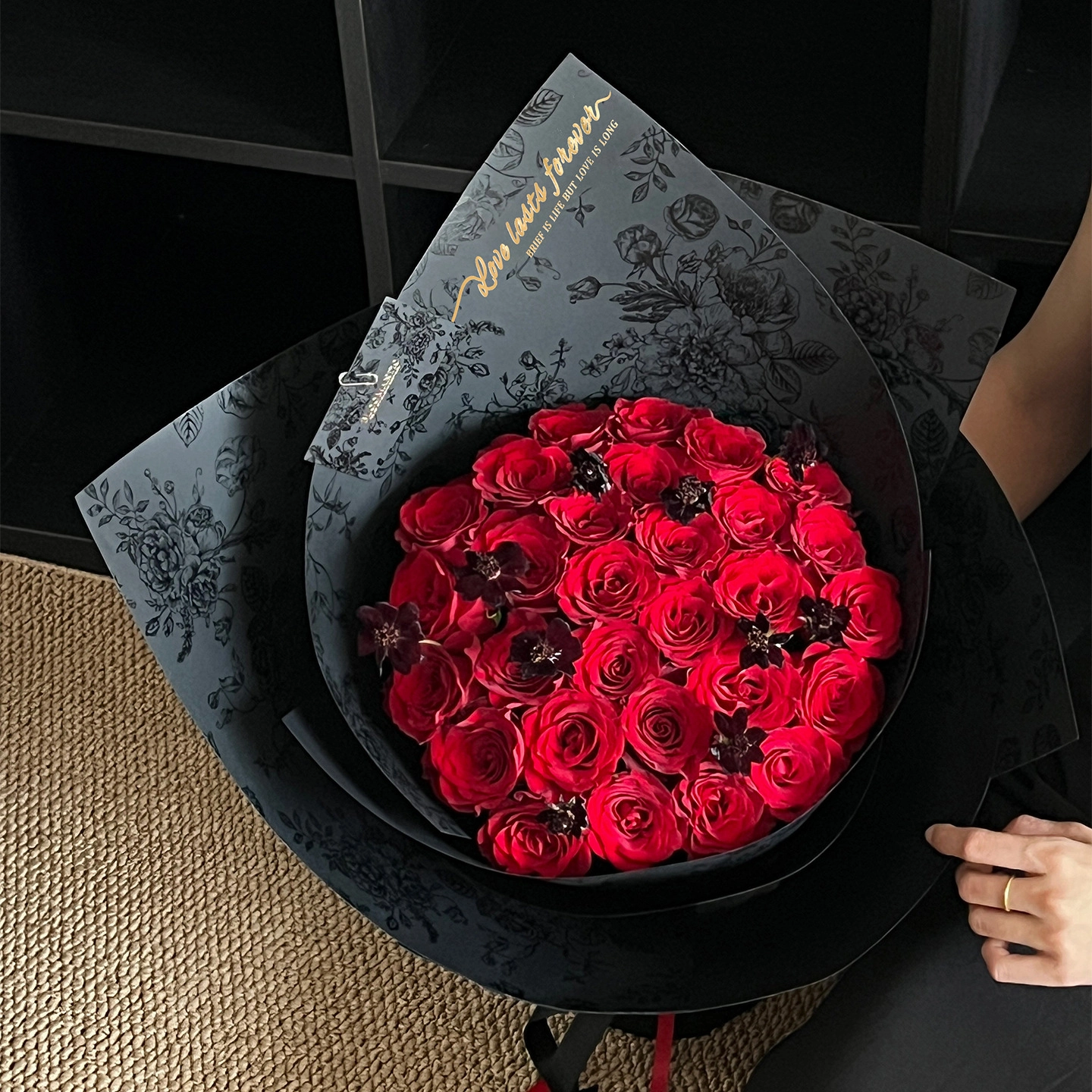 Giấy gói hoa ép kim cứng cáp 150gr túi 10 tờ ảnh 9