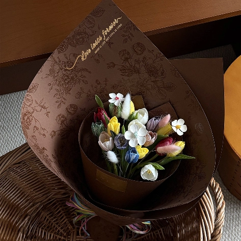 Giấy gói hoa ép kim cứng cáp 150gr túi 10 tờ ảnh 2