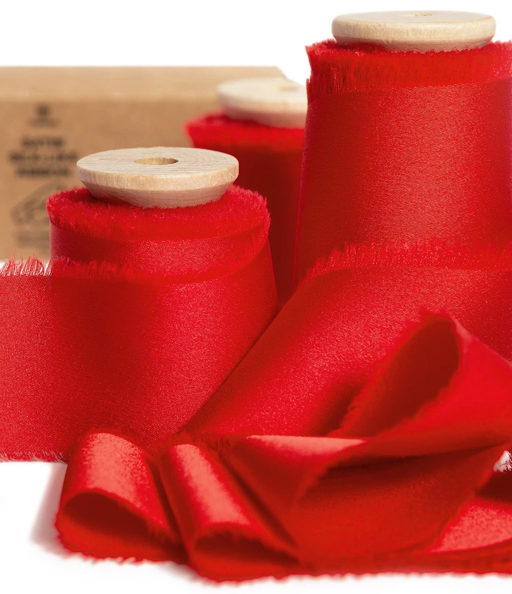 Cuộn ruy băng vải lụa silk xé tua viền 4cm x 5yard (1 cuộn) ảnh 2