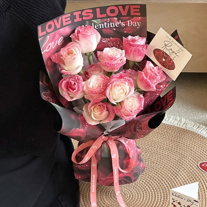 Giấy lót họa tiết hoa hồng đỏ xấp 10 tờ 35x50 Valentine's Day ảnh 3